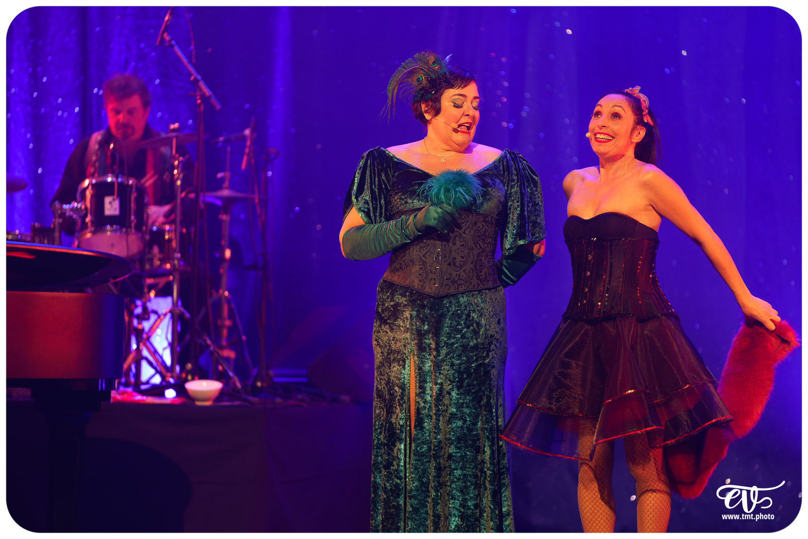 PLEIN FEU (CIE AVRIL EN SEPTEMBRE)